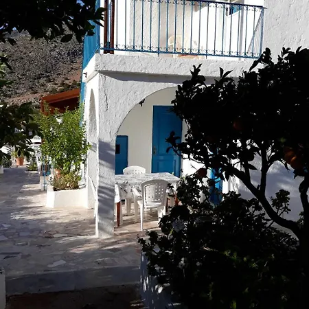 Guest house Manolis Kalymnos Town